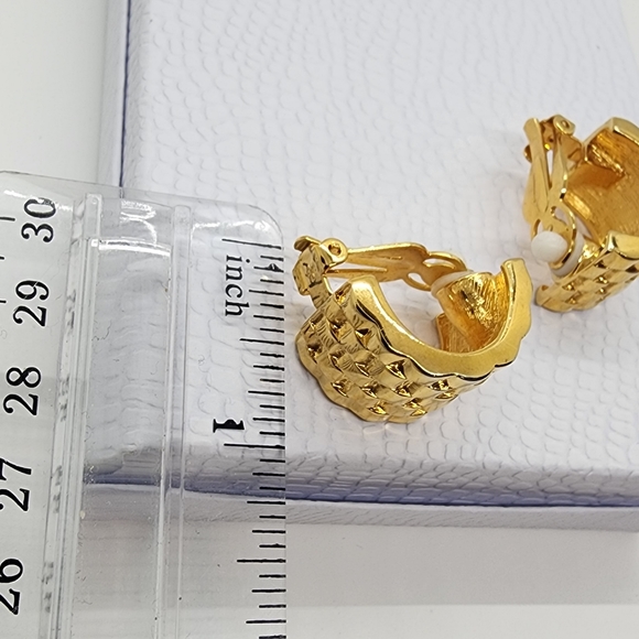 Givenchy Large Gold Clip On Earrings - Picture 15 of 16